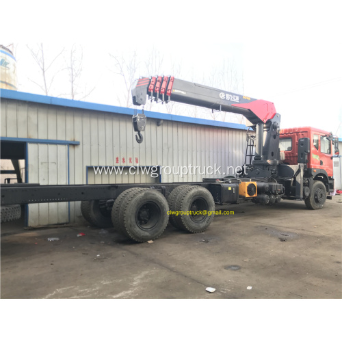 Dongfeng 6x4 heavy duty truck mounted crane